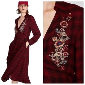 Zara Basic Floral Embroidered Check Plaid Dress
